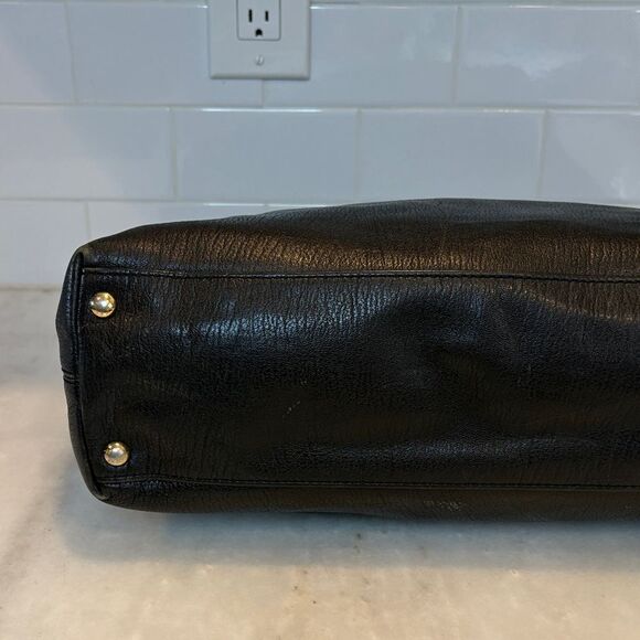 Michael Kors Bag Purse Handbag Leather Medallion Large Tote Pocketbook - Picture 9 of 16